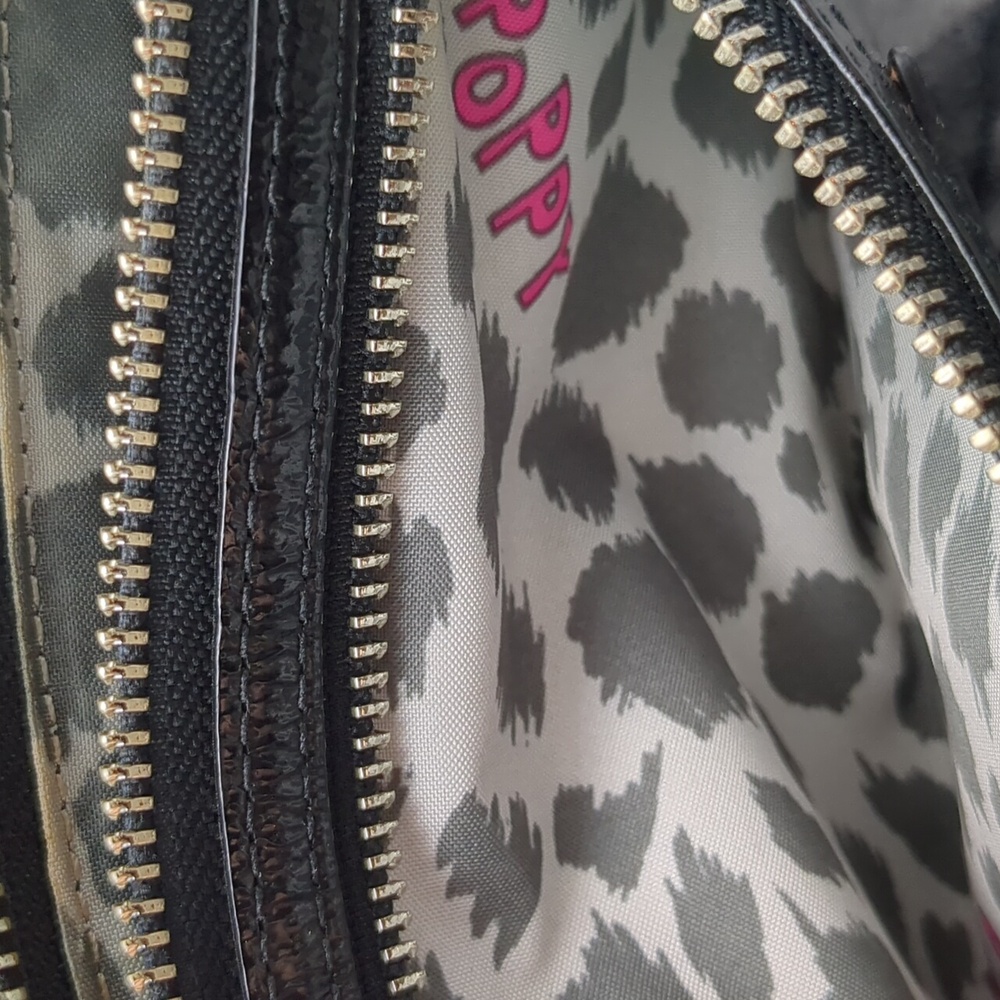 Coach Patent Leather Poppy Wallet - Picture 5 of 9